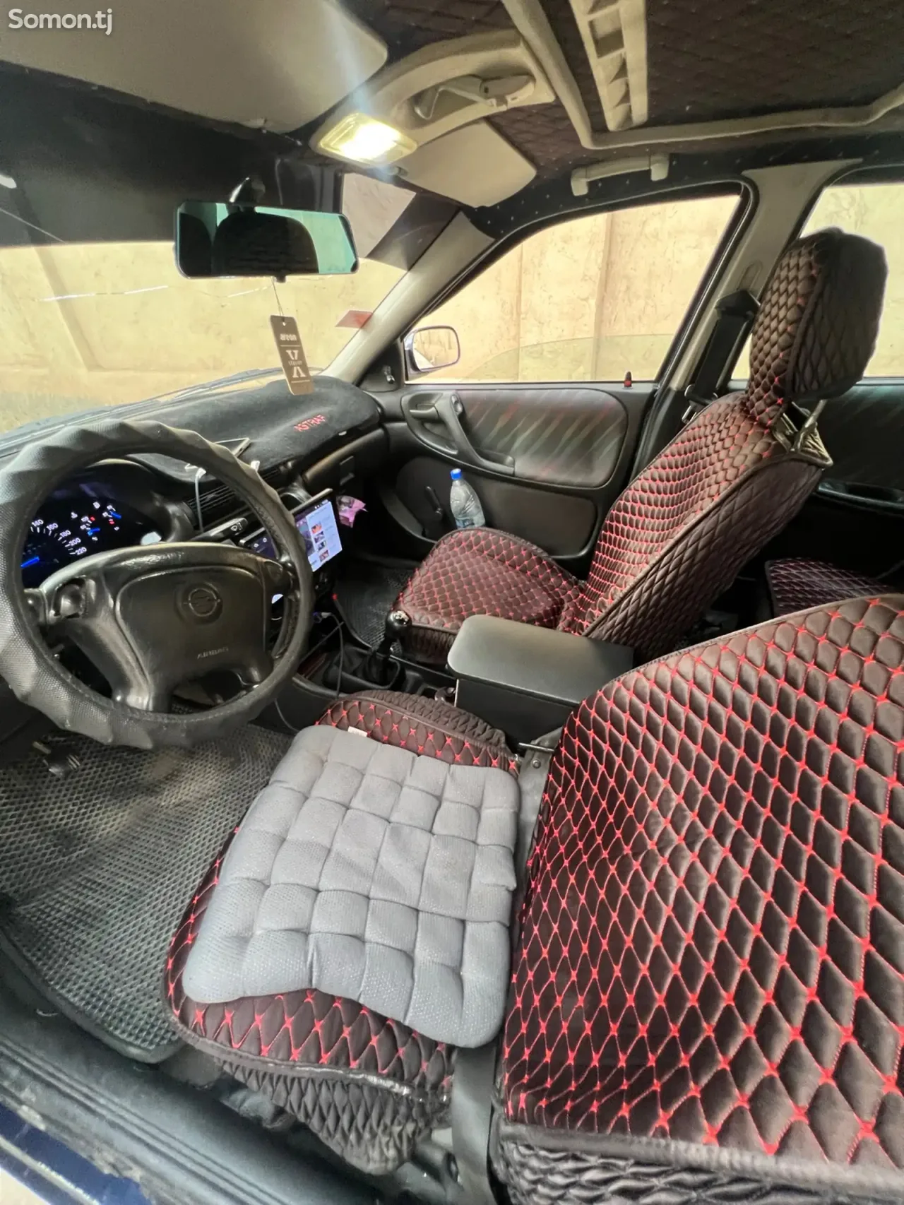 Opel Astra F 1995 · 1.6 MT