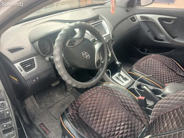 Hyundai Avante 2011 · 1.6 AT
