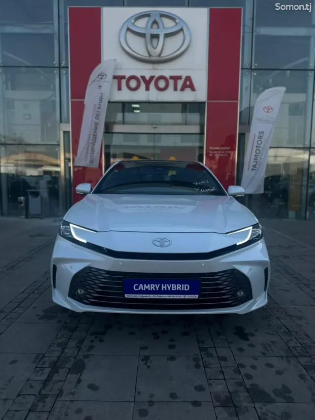 Toyota Camry 2025 · 2.5 AT