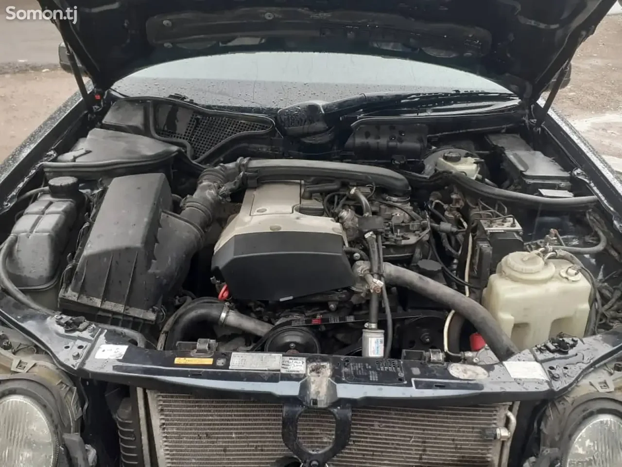 Mercedes-Benz E class 1997 · 2.0 MT
