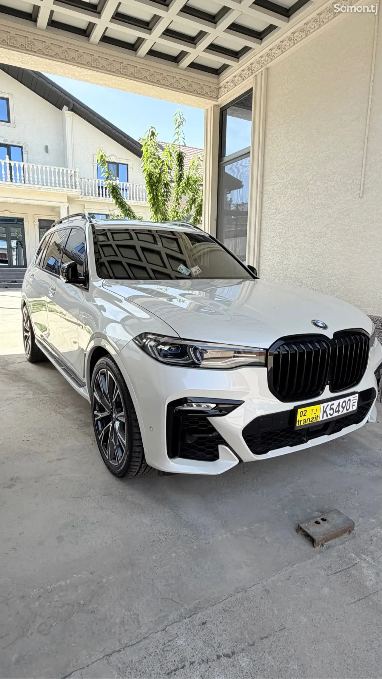 BMW X7 2022 · 4.0 AT