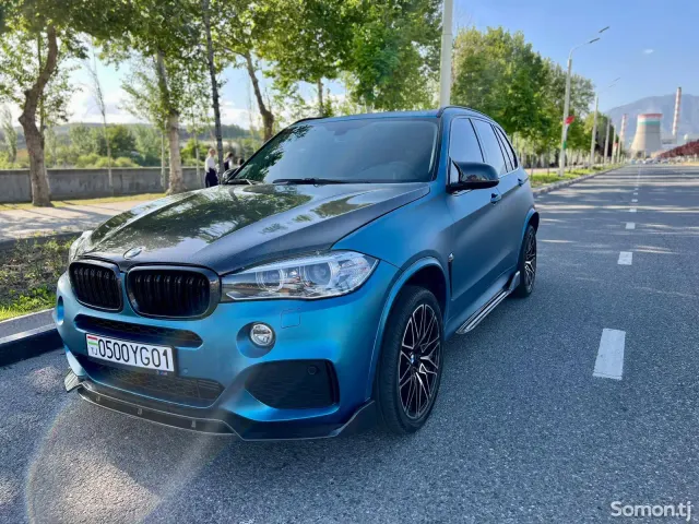 BMW X5 2016 · 3.0 AT