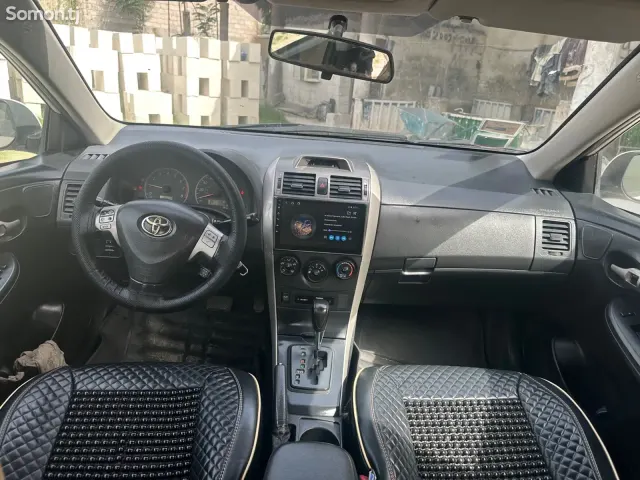 Toyota Corolla 2010 · 1.8 AT