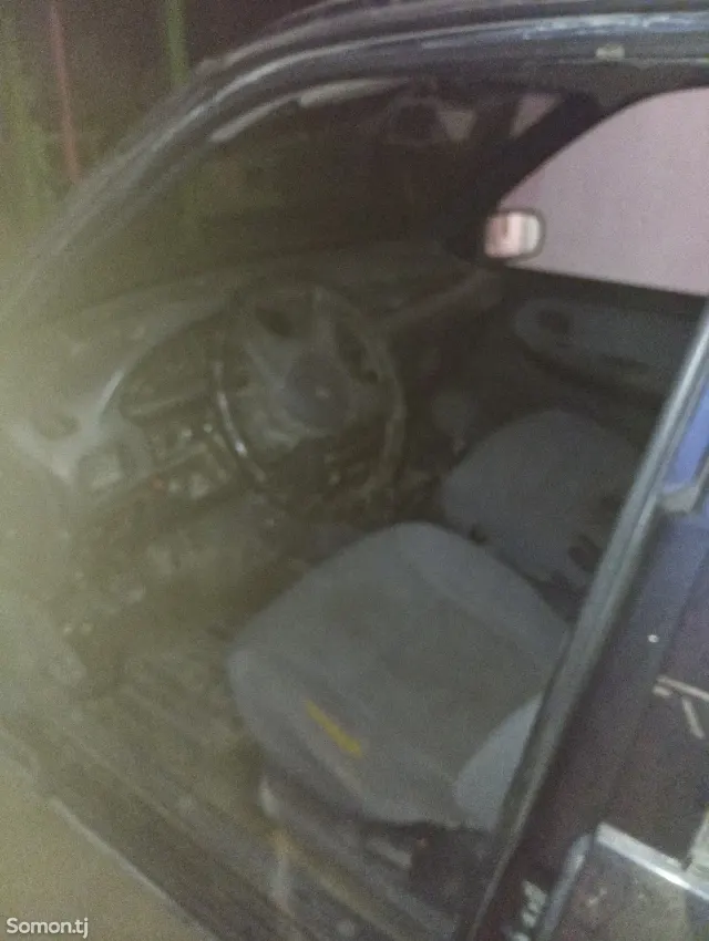 Kia Sportage 1990 · 2.0 MT