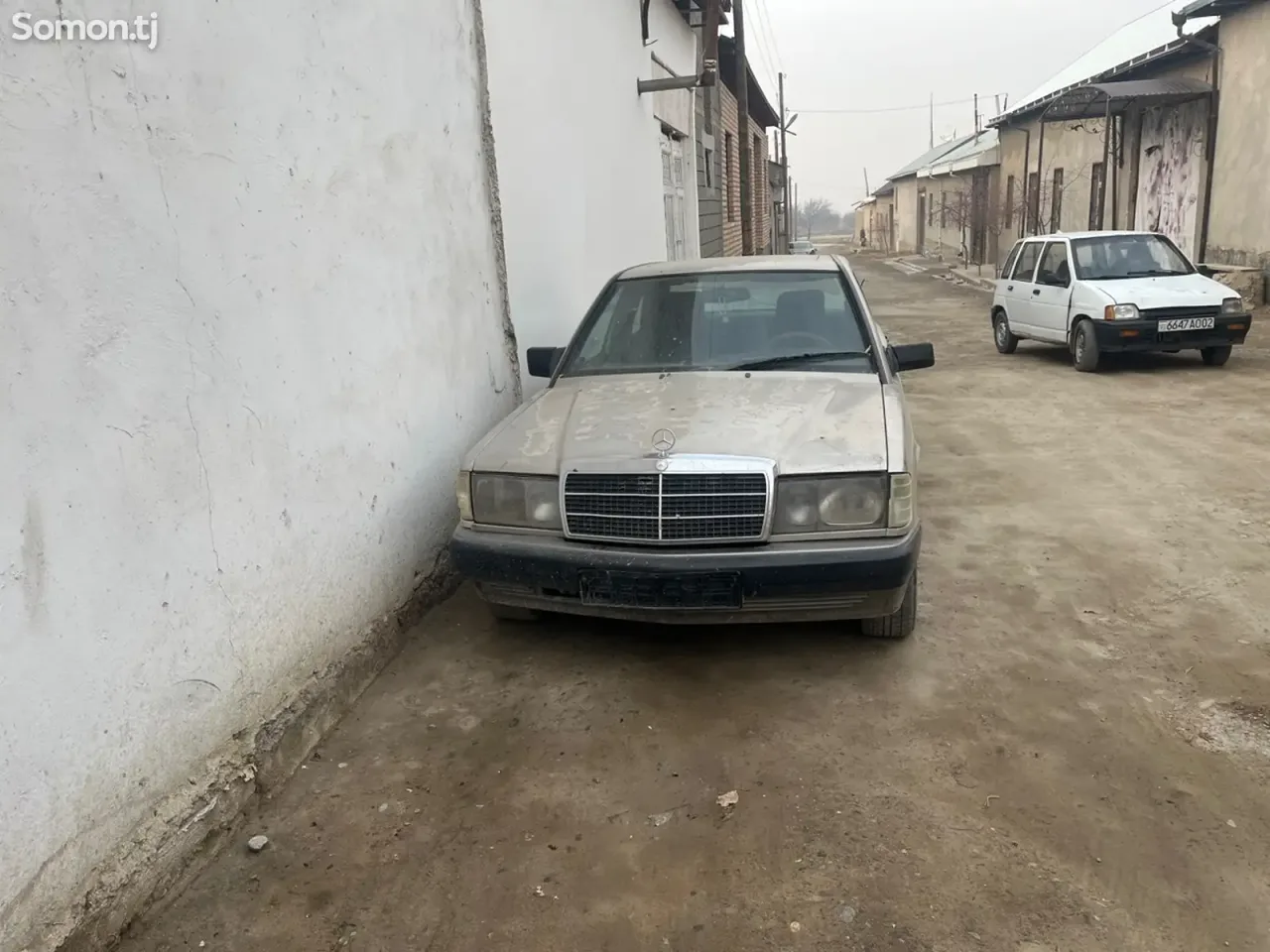 Mercedes-Benz W201 1991 · 1.6 MT