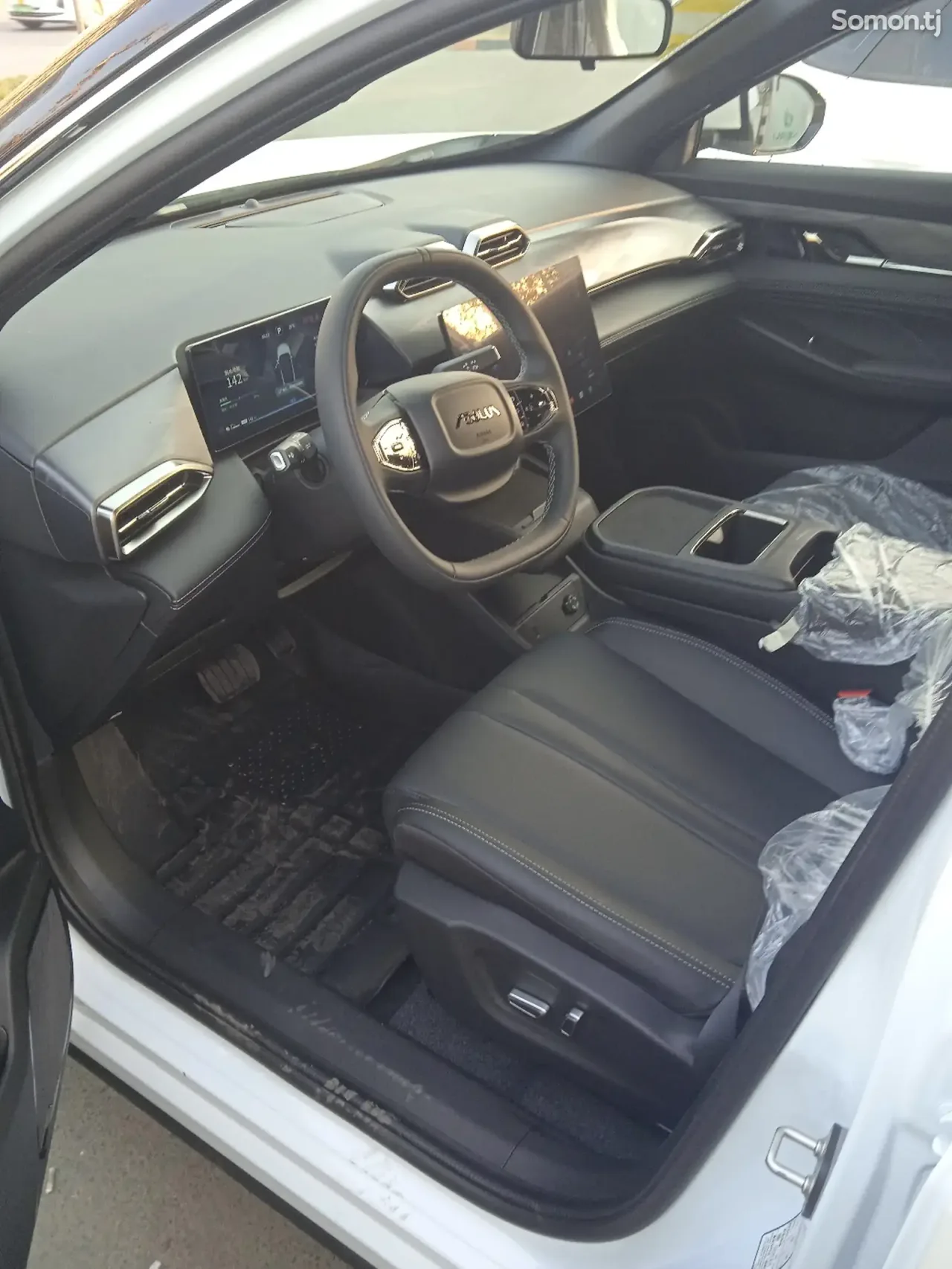 Dongfeng L7 2025 · AT
