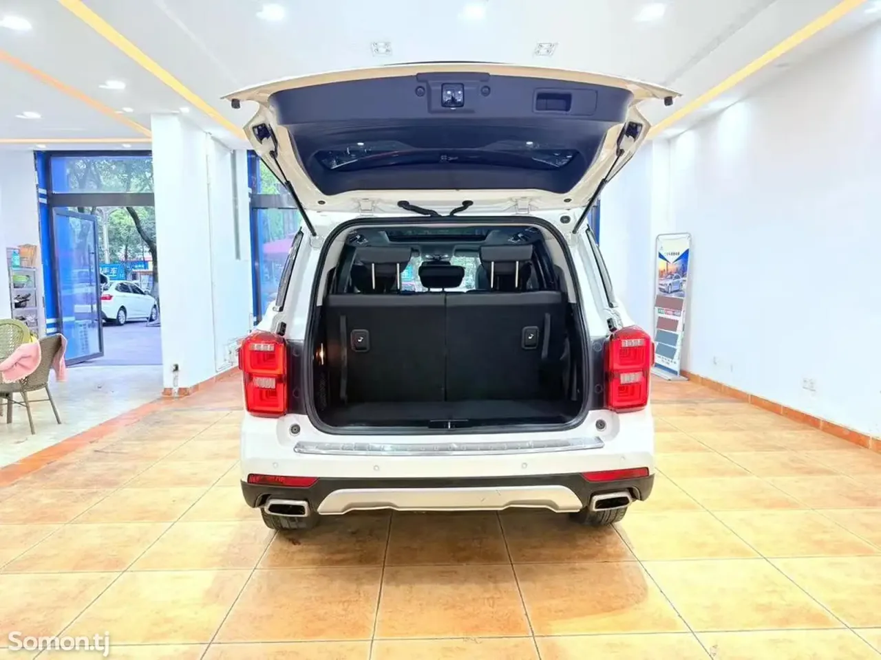 GAC Trumpchi GS8 2017 · 2.0 AT