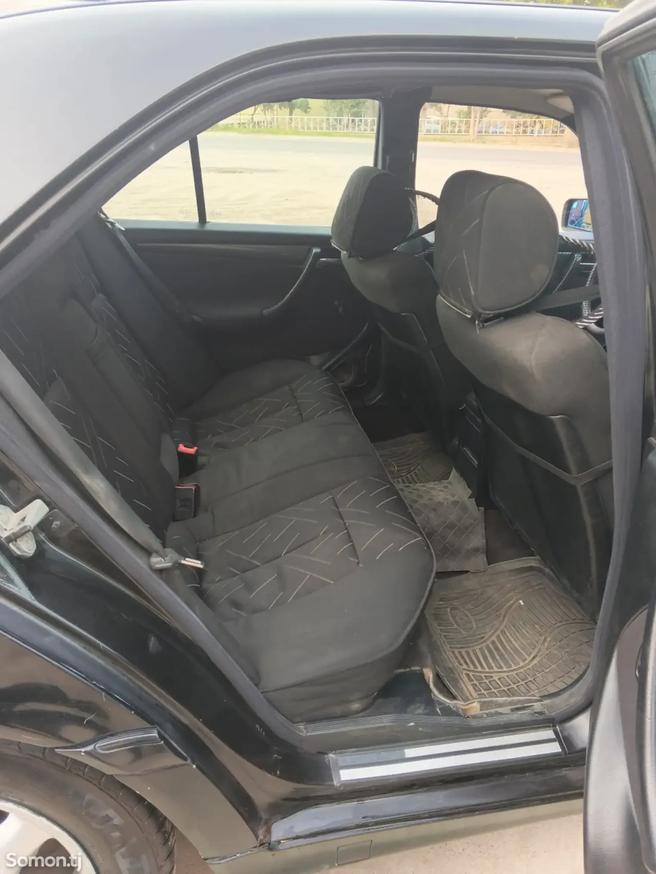 Mercedes-Benz C class 1998 · 1.8 MT