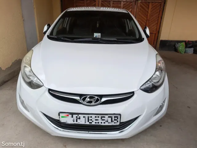 Hyundai Avante 2011 · 1.6 AT