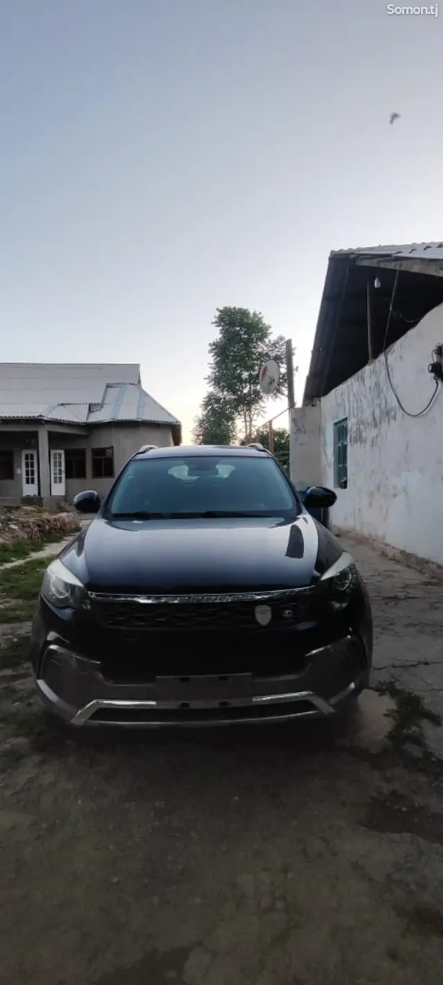 Leopaard CS10 2016 · 1.8 AT