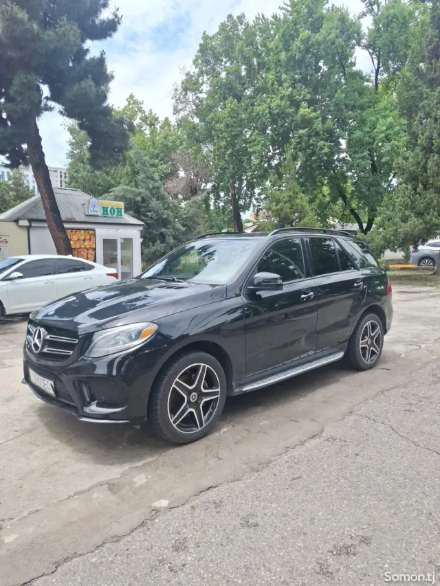 Mercedes-Benz GLE class 2018 · 3.5 AT