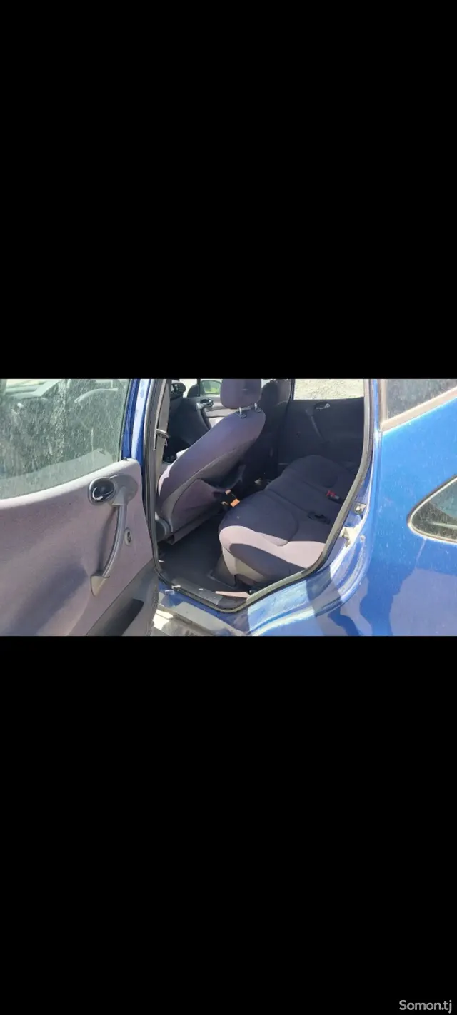 Mercedes-Benz A class 1999 · 1.6 AT