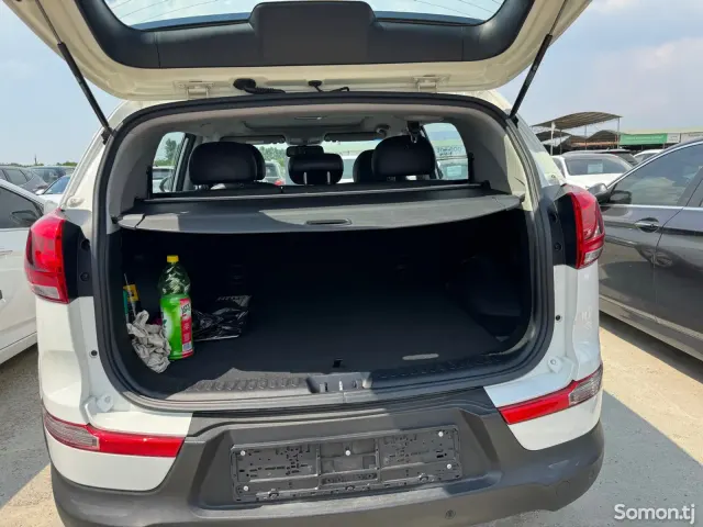 Kia Sportage 2015 · 2.0 AT