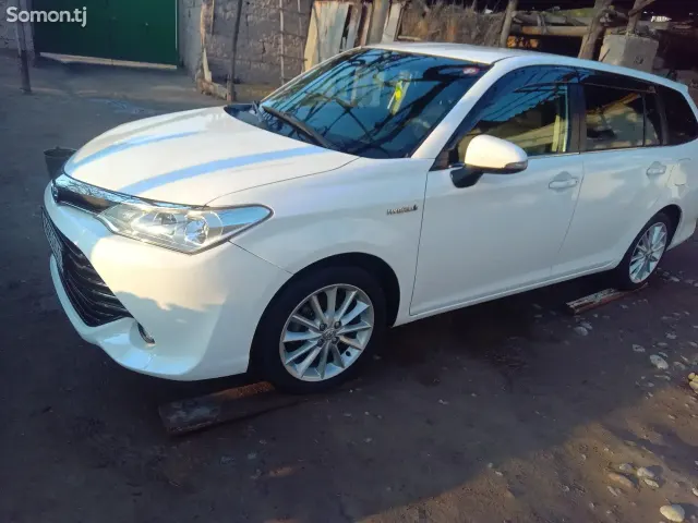 Toyota Fielder 2016 · 1.5 AT