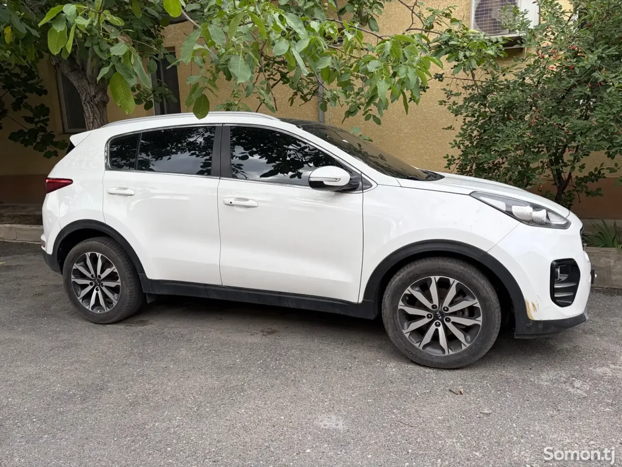 Kia Sportage 2016 · 2.0 AT