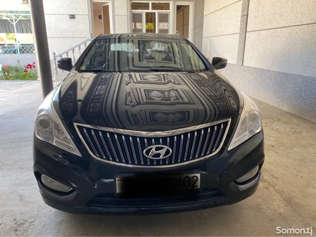 Hyundai Grandeur 2014 · 2.4 AT