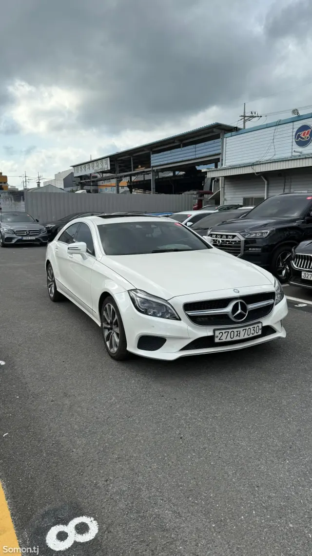 Mercedes-Benz CLS class 2015 · 2.2 CVT