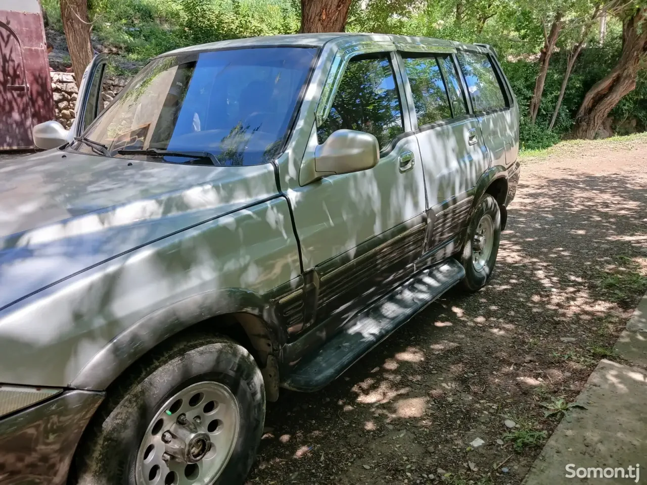 Ssang Yong Musso 2004 · 2.2 MT