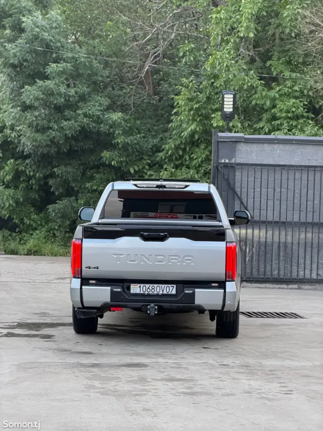Toyota Tundra 2023 · 3.5 AT