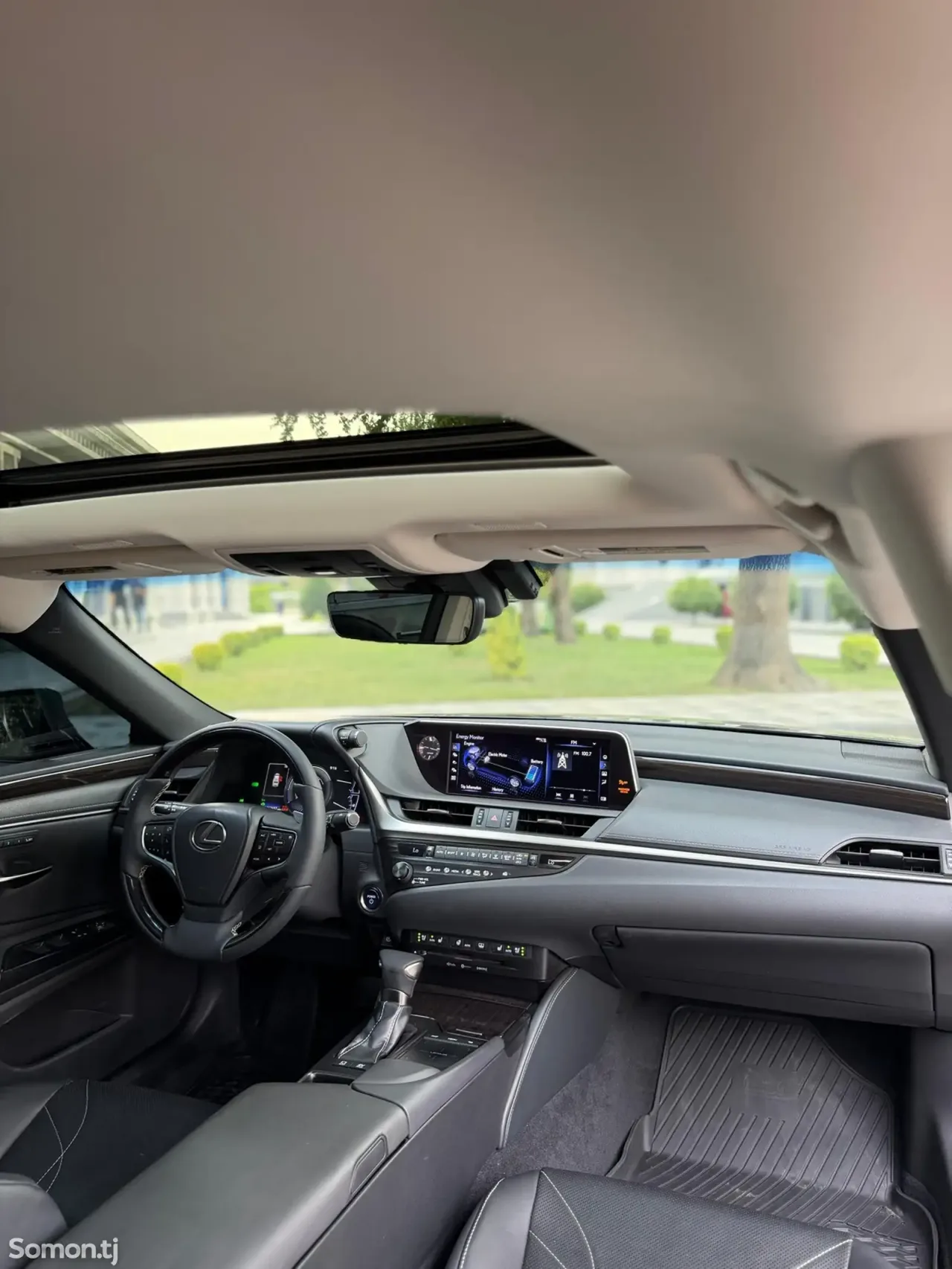 Lexus ES series 2019 · 3.0 AT