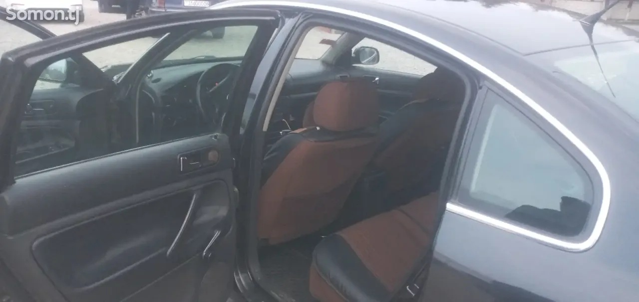 Volkswagen Passat 2004 · 1.9 AT