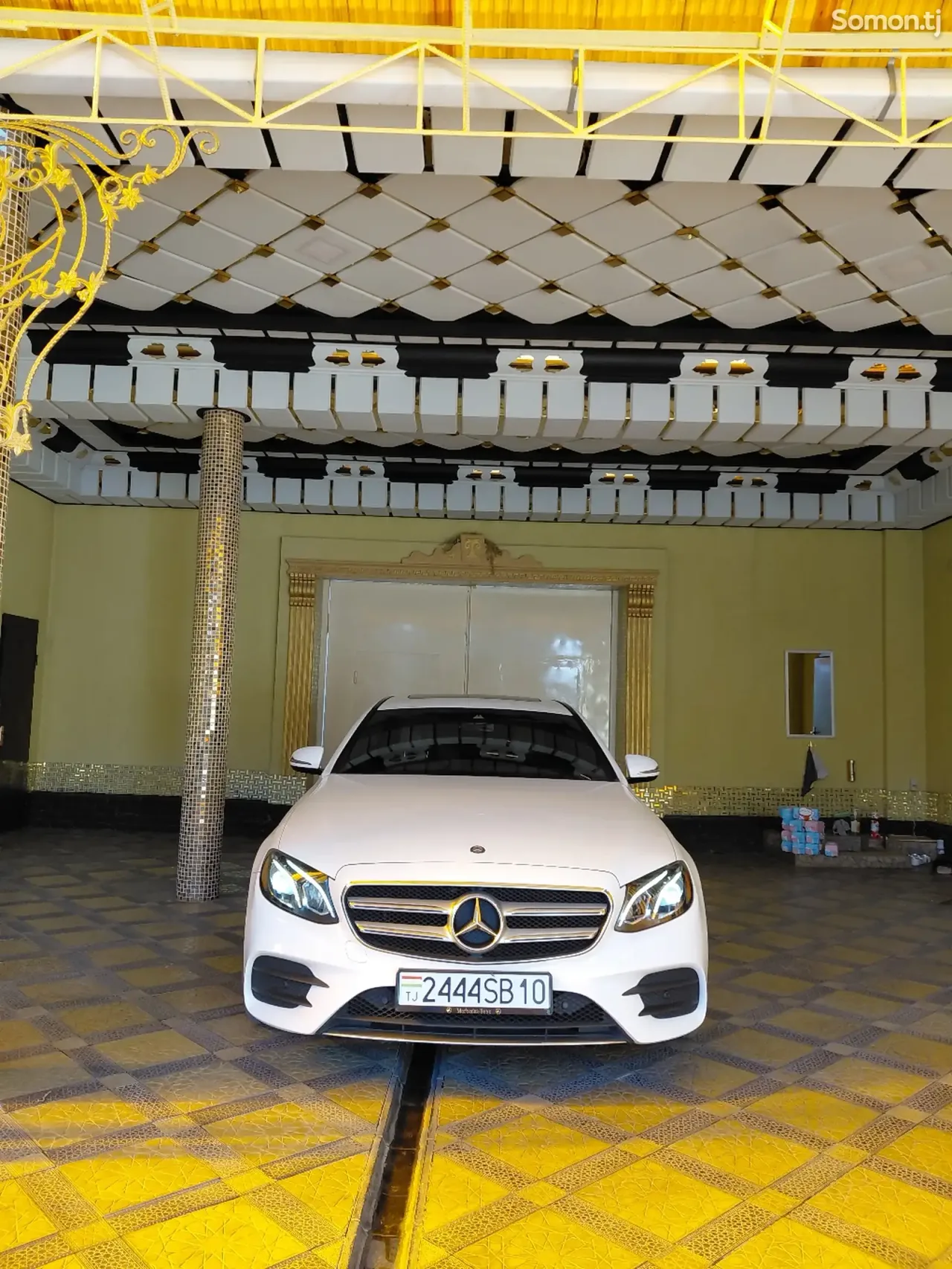 Mercedes-Benz E class 2017 · 2.0 AT