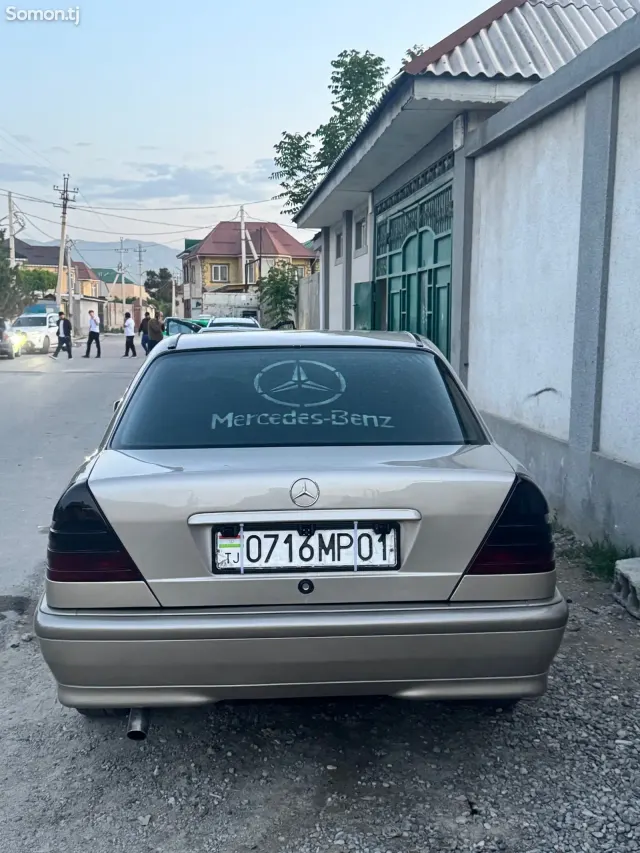 Mercedes-Benz C class 1999 · 1.8 AT