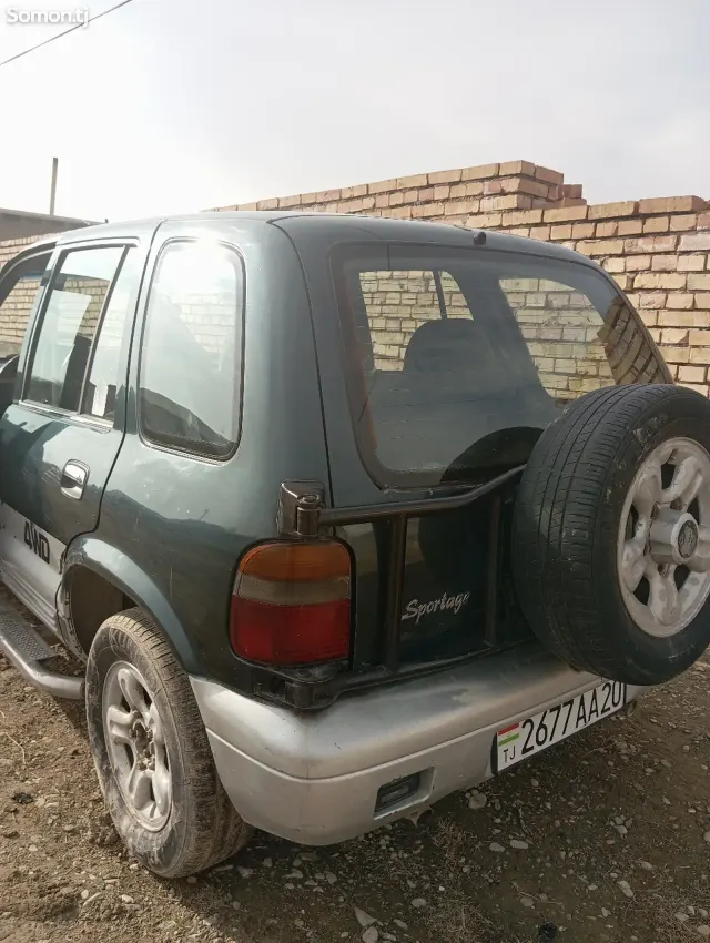 Kia Sportage 1996 · 1.6 MT
