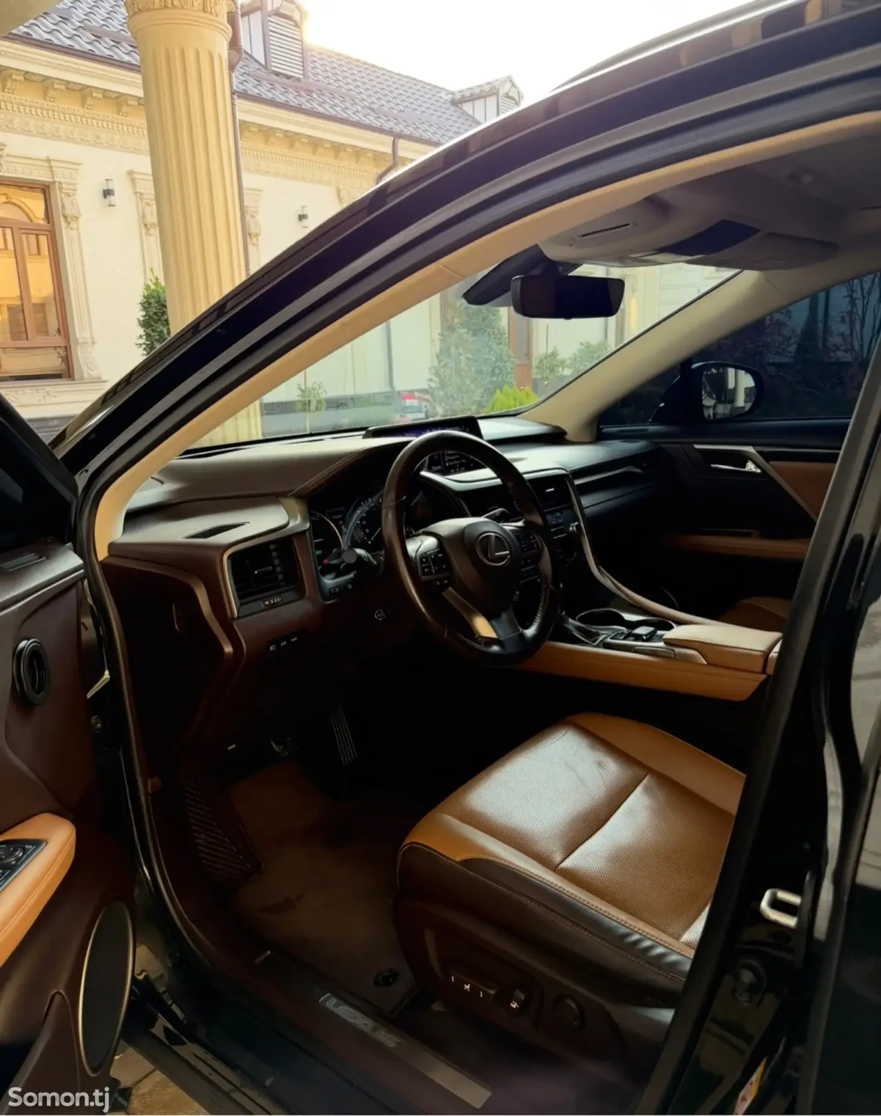Lexus RX series 2019 · 4.5 AT