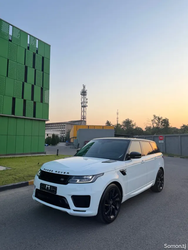 Land Rover Range Rover Sport 2021 · 3.0 AT