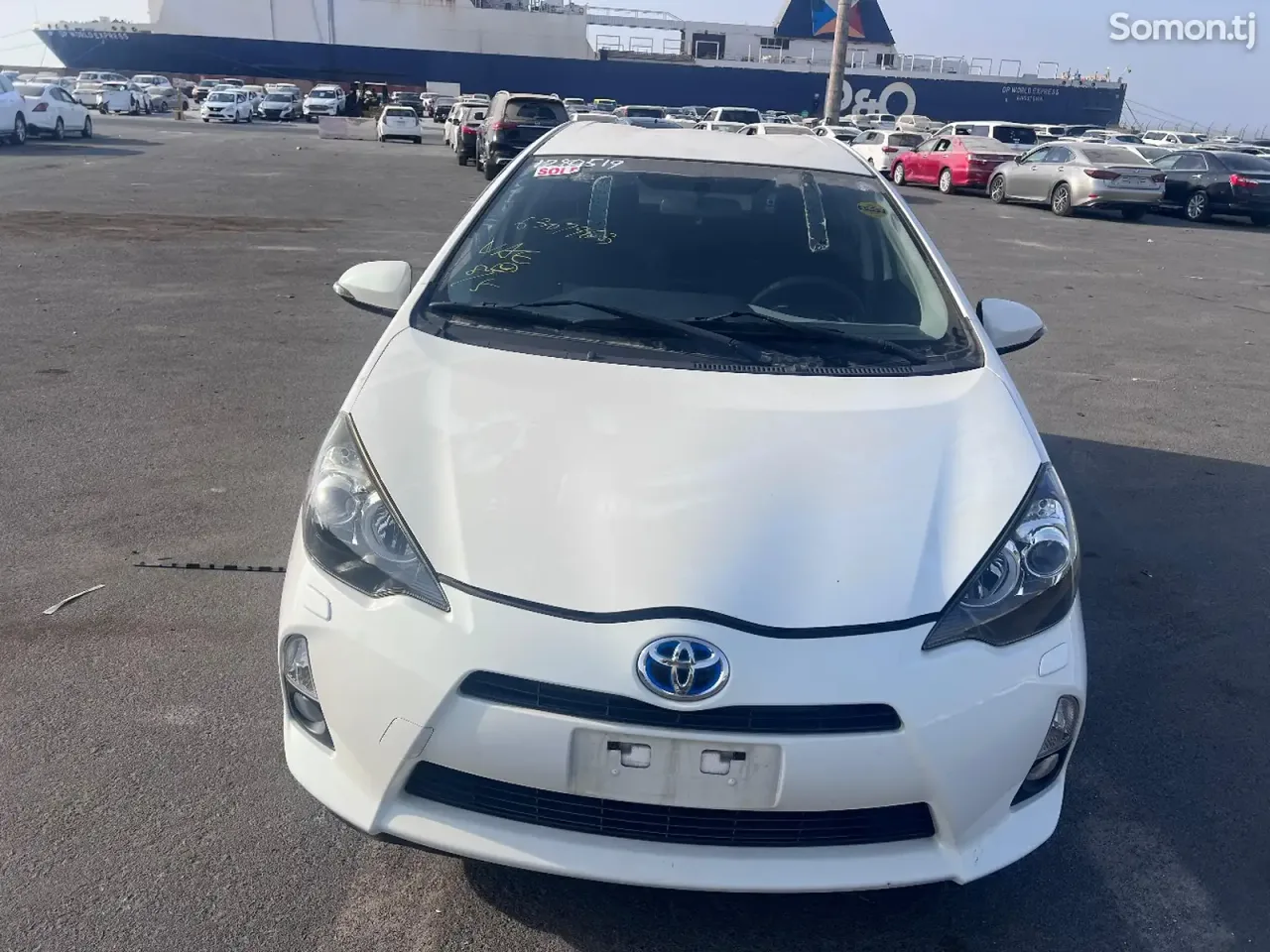 Toyota Aqua 2014 · 1.5 AT