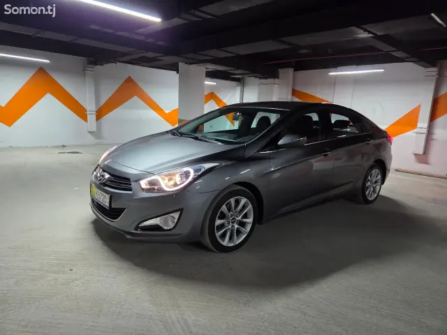 Hyundai i40 2015 · 1.7 AT