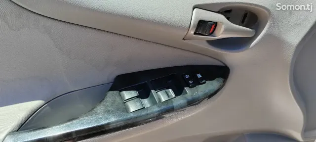 Toyota Axio 2008 · 1.8 AT