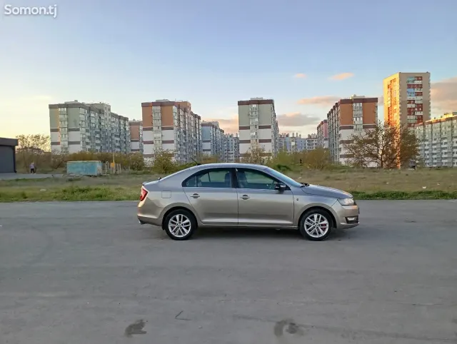 Skoda Rapid 2017 · 1.6 AT