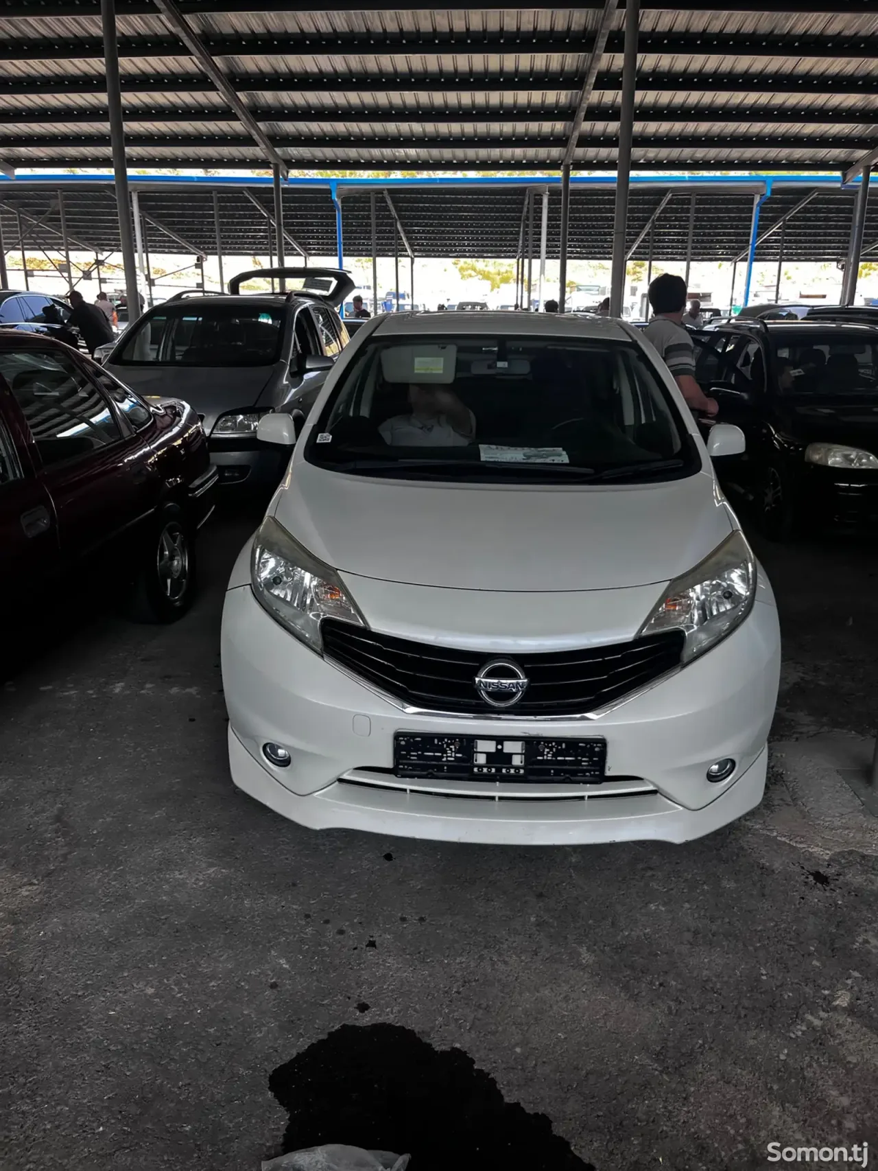 Nissan Note 2014 · 1.4 AT