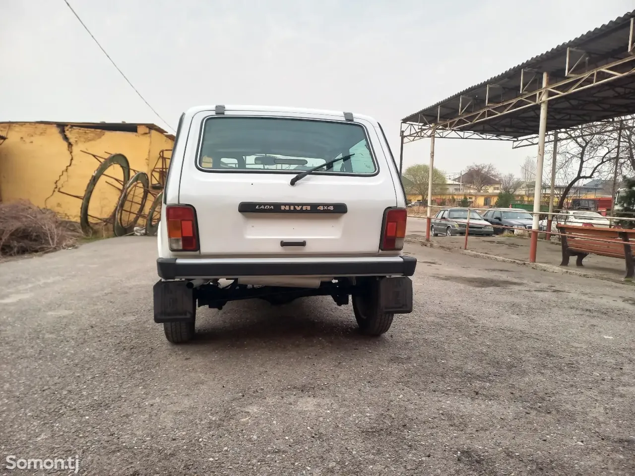 Lada (ВАЗ) Нива 2005 · 1.7 MT