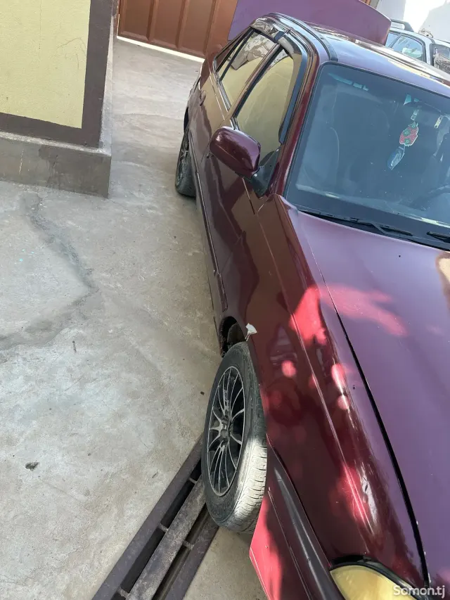 Daewoo Nexia 1995 · 1.6 MT