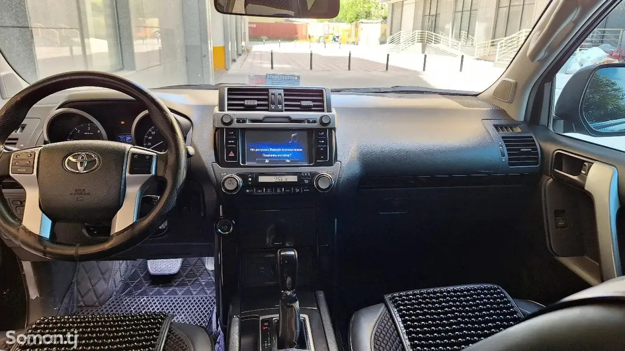 Toyota Land Cruiser Prado 2017 · 3.0 AT