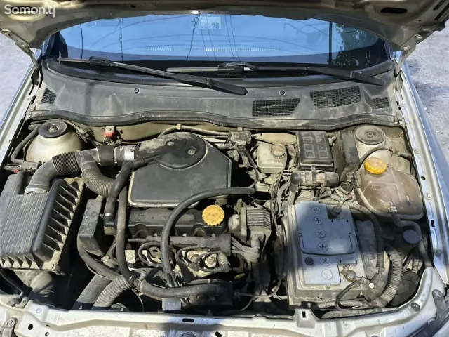 Opel Astra G 1999 · 1.6 MT