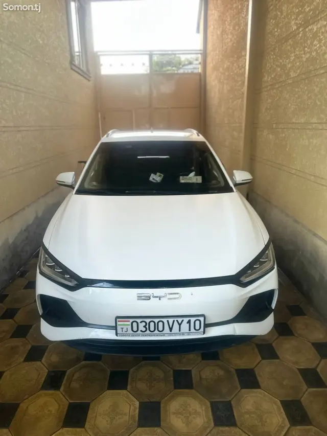 BYD E2 2024 · AT