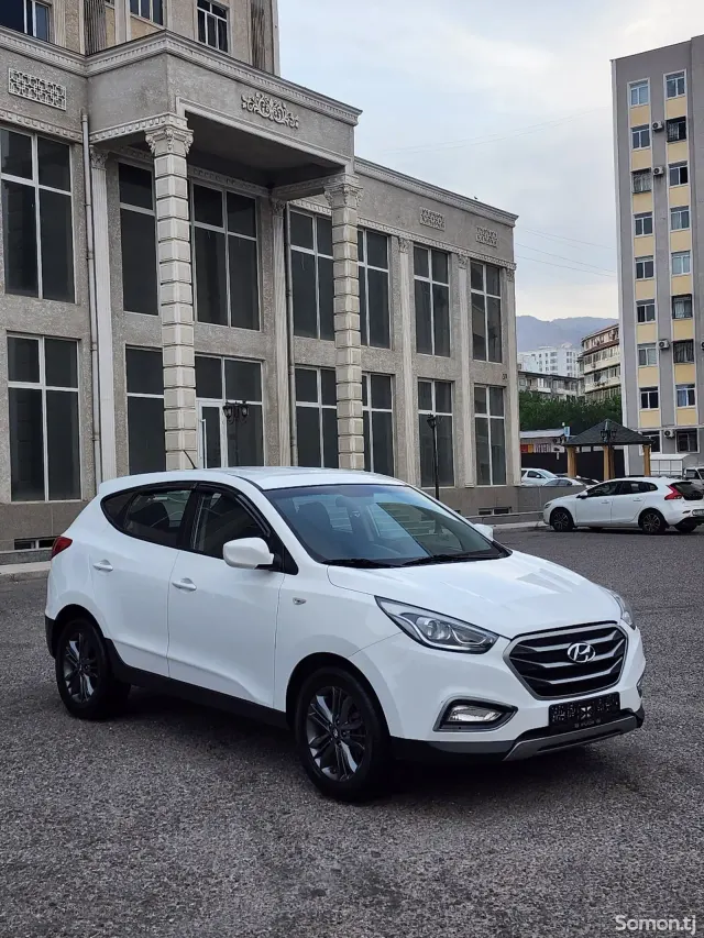 Hyundai Tucson 2014 · 2.0 AT
