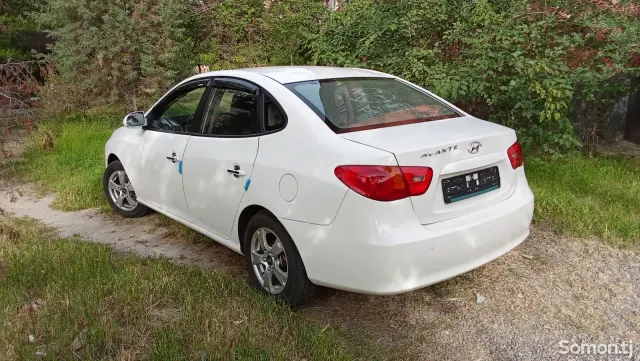 Hyundai Avante 2008 · 1.6 AT
