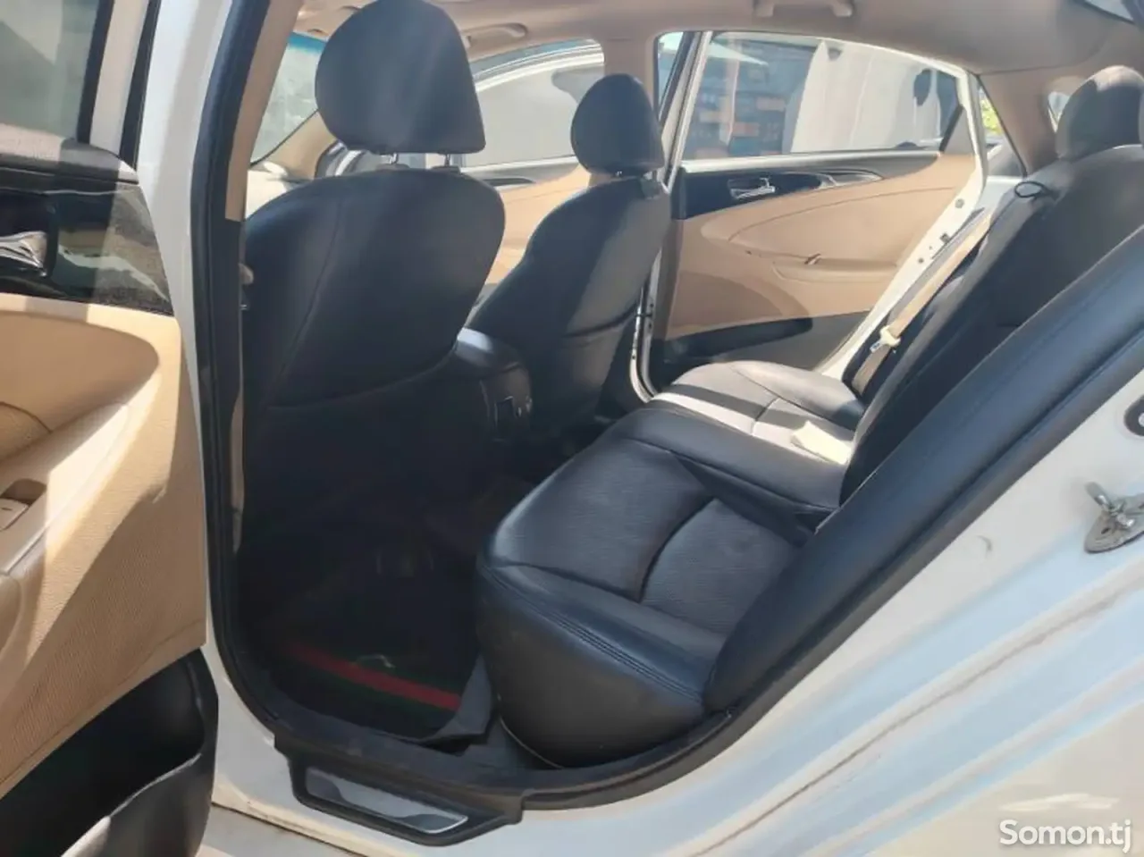 Hyundai Sonata 2016 · 2.0 AT