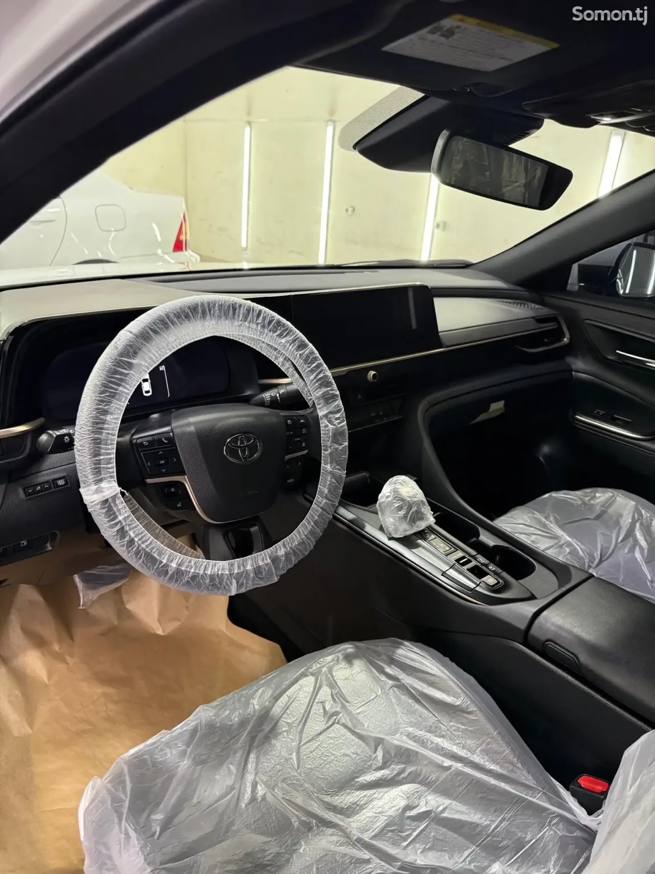 Toyota Crown 2023 · 2.5 AT