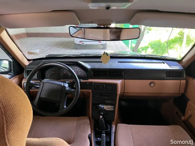 Volvo 940 1993 · 2.3 MT