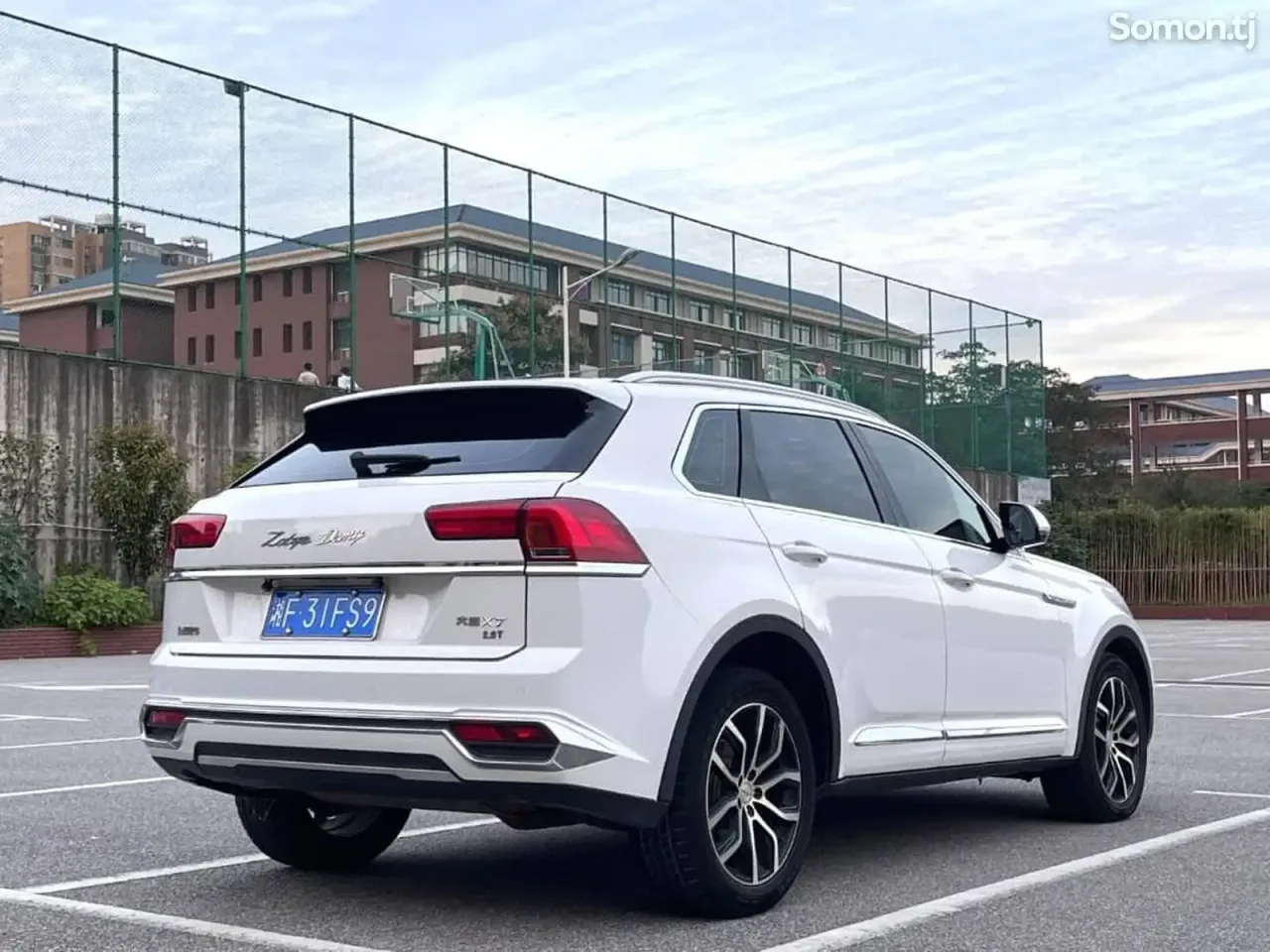 Zotye Domy X7 2018 · 1.8 AT