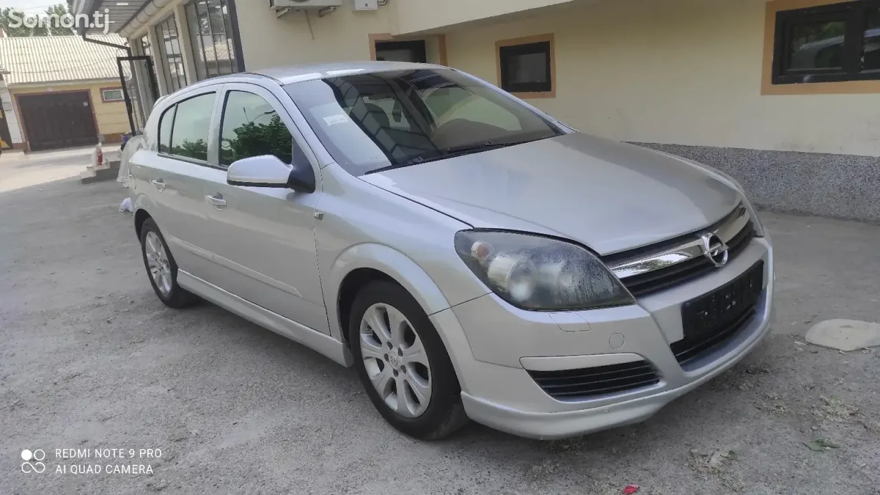 Opel Astra H 2007 · 1.9 MT