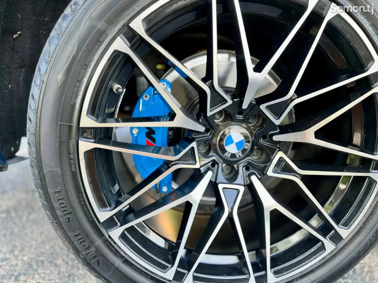 BMW X5 2016 · 3.0 AT