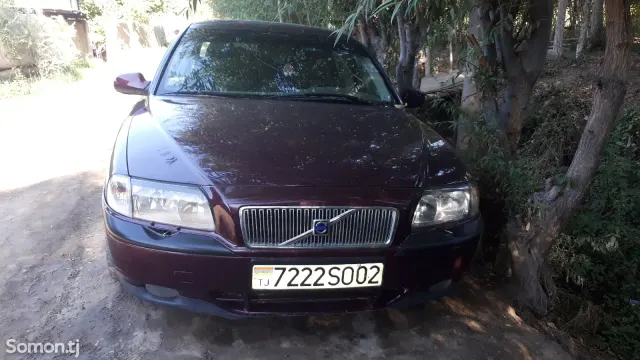 Volvo S80 1999 · 1.8 MT