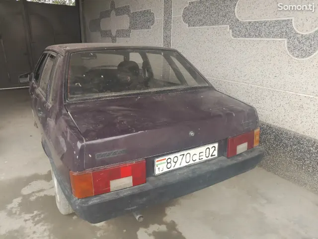Lada (ВАЗ) 21099 1978 · MT